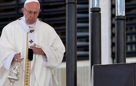 Magro e com ar cansado, saúde do Santo Padre preocupa fiéis