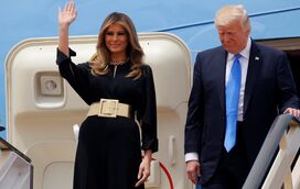 Melania Trump arrasa no país que discrimina as mulheres