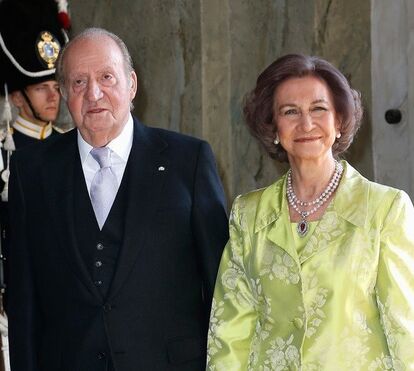 Juan Carlos e rainha Sofia obrigados a juntarem-se