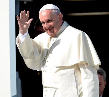 Última hora: Papa já aterrou em Portugal