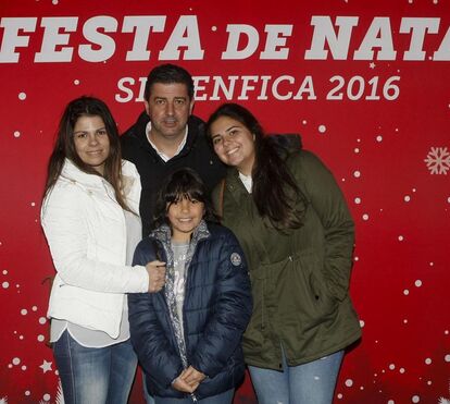 Mulher de Rui Vitória tem saudades de beijar o marido