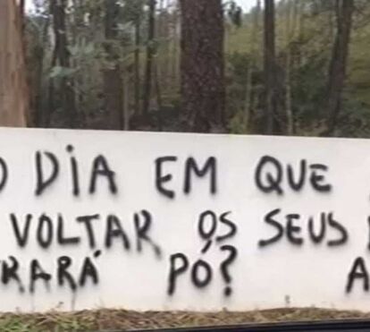 Pinto da Costa apoia-se na namorada em momento difícil