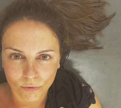 Tânia Ribas de Oliveira mostra-se quase irreconhecível sem maquilhagem 