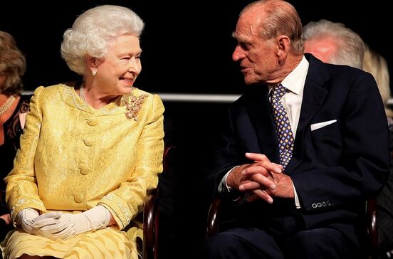 Isabel II, philip