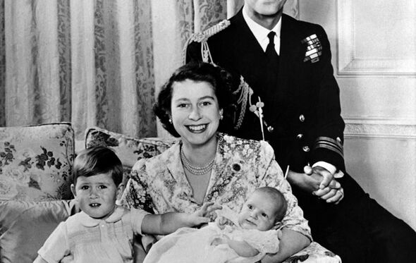 Isabel II, Philip, Carlos, Ana
