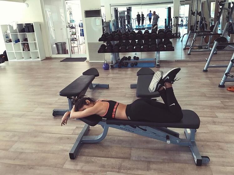 Miguel Cristovinho, Mia Rose 