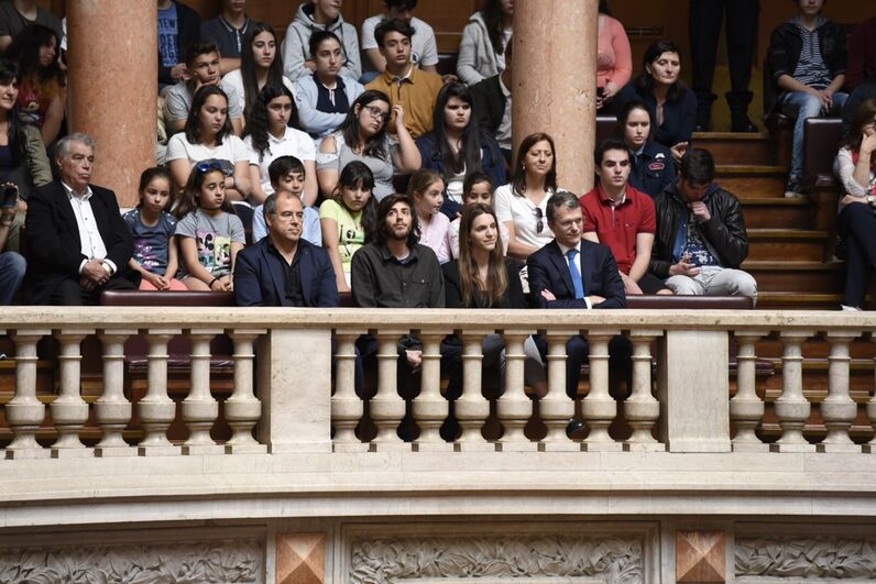 salvador sobral, luísa sobral, assembleia da república, eduardo ferro rodrigues, parlamento