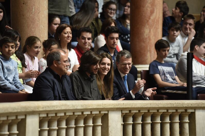 salvador sobral, luísa sobral, assembleia da república, eduardo ferro rodrigues, parlamento