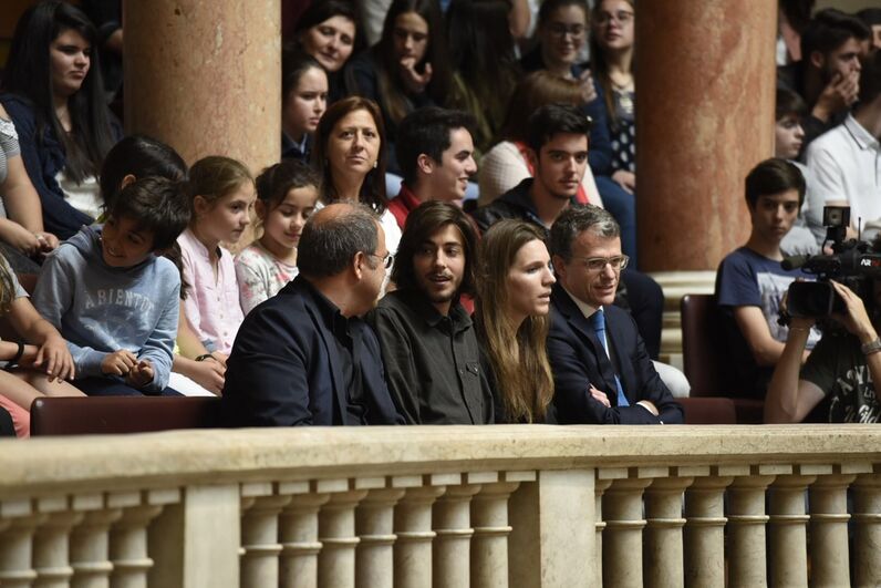 salvador sobral, luísa sobral, assembleia da república, eduardo ferro rodrigues, parlamento