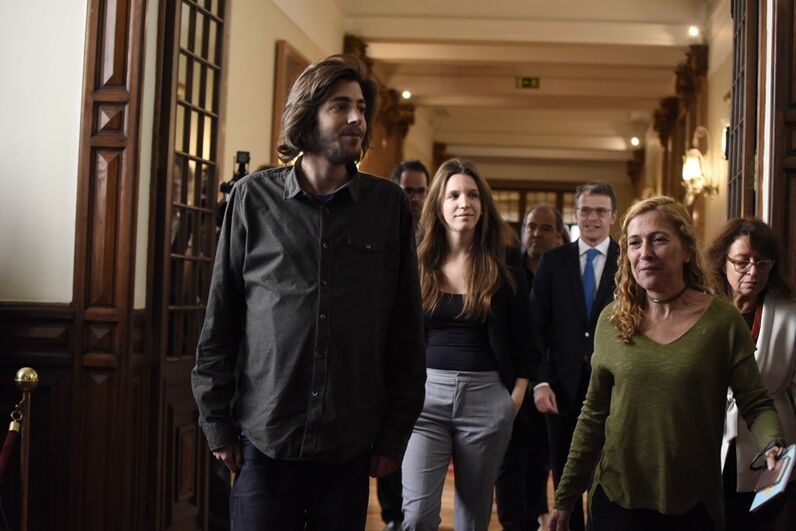 salvador sobral, luísa sobral, assembleia da república, eduardo ferro rodrigues, parlamento