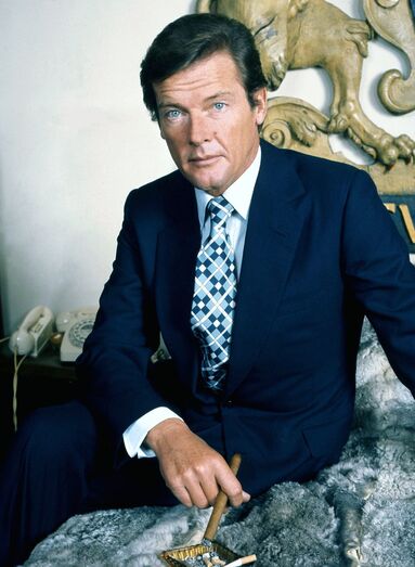Roger Moore 