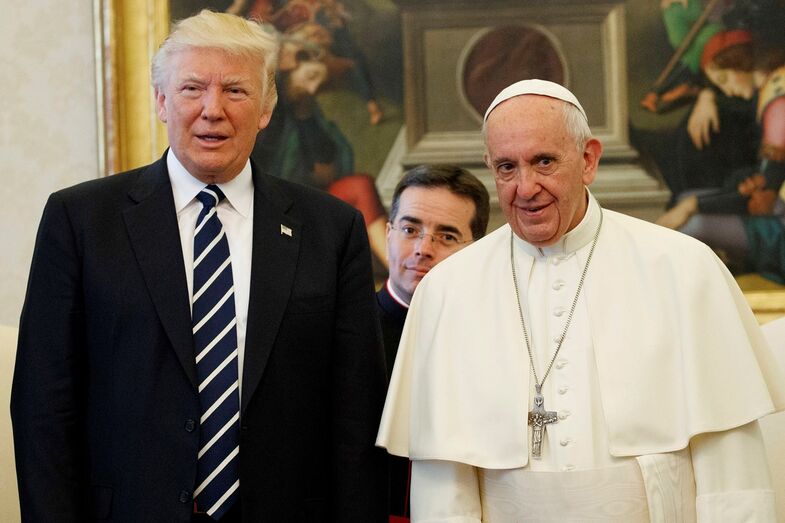 donald trump, ivanka, melania, papa, papa francisco