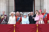 Familia real inglesa isabel II, kate, william
