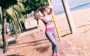 Katia Aveiro dança ao som de Nelson Freitas 