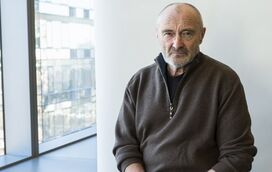 Excessos da juventude regressam para o atormentar: Phil Collins lamenta saúde frágil e admite que "bebeu demais"