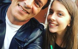 Está crescida. Filha de Tony Carreira arrasa em baile de finalistas