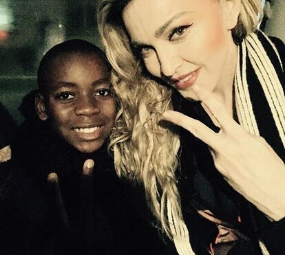 Para estacionar 15 carros: Madonna poupa 255 euros com oferta de Medina