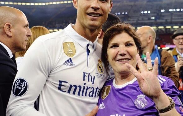 Dolores e o filho, Cristiano Ronaldo