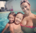 famosas, verão, praia, piscina, férias