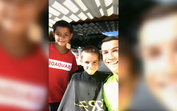 CR7 dança com o filho e o sobrinho