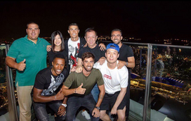 Ronaldo vai para a China com os amigos... e deixa Georgina em casa 