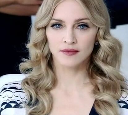 Fotografias inéditas mostram Madonna nua como nunca a viu