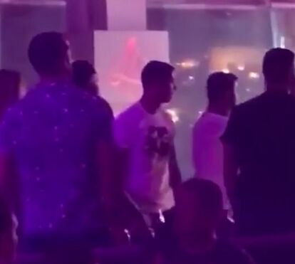 Cristiano Ronaldo a dançar numa discoteca em Ibiza