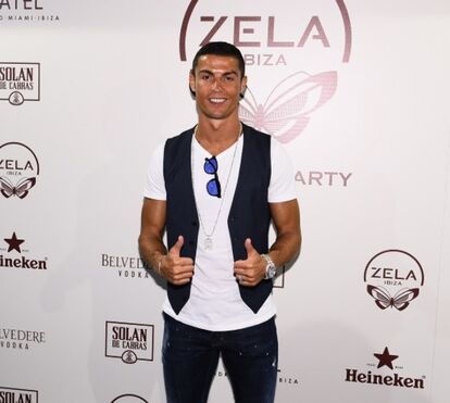 Cristiano Ronaldo torna-se sócio de grupo de restaurantes