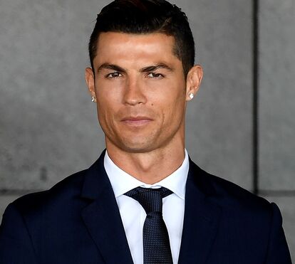 Ronaldo entrou 'às escondidas' no tribunal em Madrid e não vai ajudar a justiça