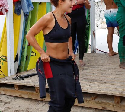 Isabel Silva mostra ser 'craque' até no surf. 'Gosto de desafios', revela