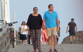 EXCLUSIVO: As primeiras imagens de Passos Coelho e Laura a namorar no Algarve