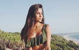 Solteira no México, Carolina Loureiro reaproxima-se do clã Carreira 