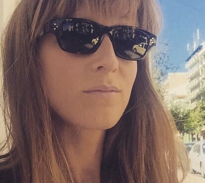 Pesadelos dos fogos. Margarida Vila-Nova planta uma árvore e deixa mensagem emotiva para os bombeiros 