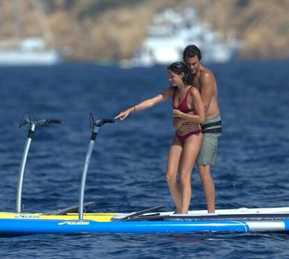 Sara Sampaio: rumores de gravidez nas férias românticas em Ibiza