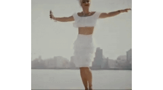 Novo ritmo latino de Luciana