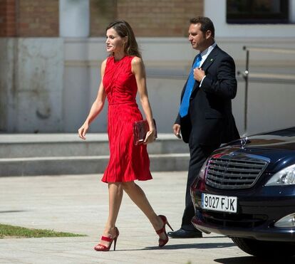 Saiba o preço dos looks escolhidos por Letizia de Espanha 
