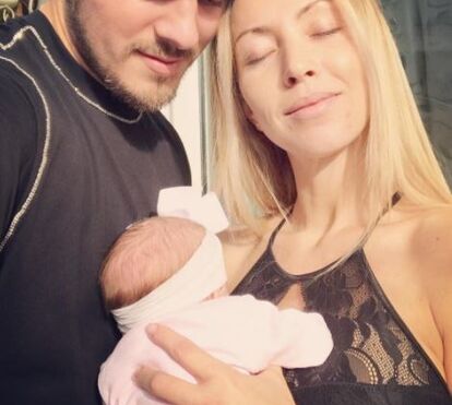 Mickael Carreira sai em defesa de Laura, acusada de anorexia