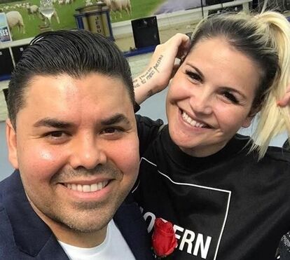 Katia Aveiro íntima de pastor evangélico brasileiro