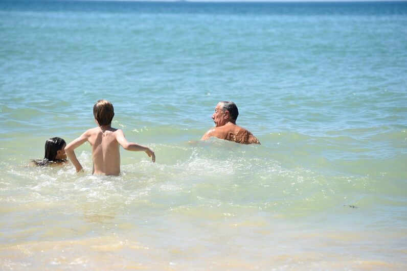 marcelo, marcelo rebelo de sousa, gigi, algarve, quinta do lago, férias, presidente, presidente da república