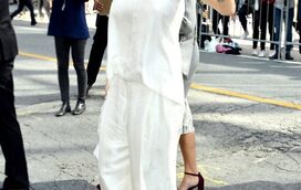 Celebridades pisam passadeira vermelha do Festival de Cinema de Toronto