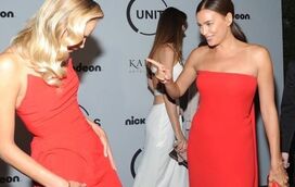 Veja a reação de Irina Shayk ao ver amiga com um vestido igual