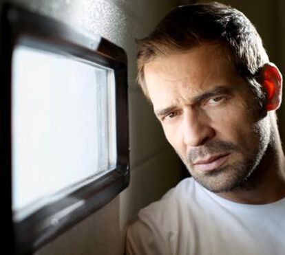 Pêpê Rapazote interpreta mestre do narcotráfico em 'Narcos'