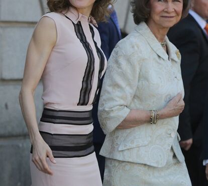 Inacreditável: Letizia zanga-se em público com a sogra... e Felipe é obrigado a intervir