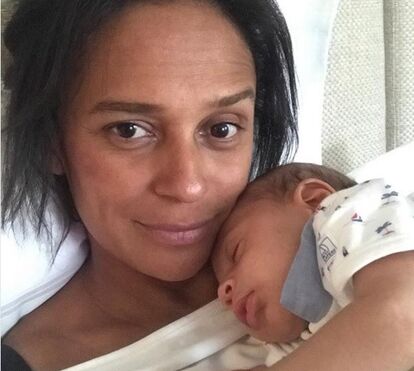 No dia da tomada de posse do novo presidente, Isabel dos Santos mostra filho bebé