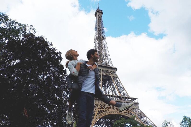 Sara prata, Ricardo Oliveira, namoro, aniversário, viagem europa