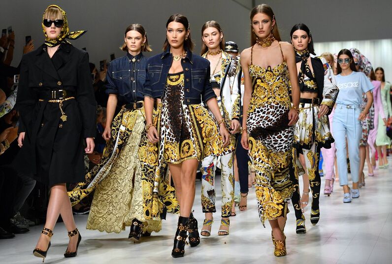 Versace, desfile, semana moda milão