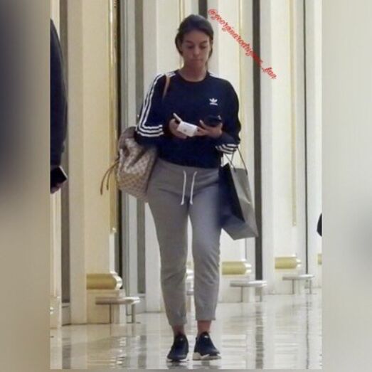 Georgina Rodríguez criticada por usar fato de treino