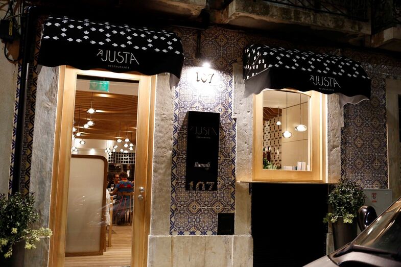 Justa Nobre, à justa, ajuda, restaurante