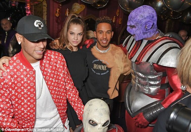Neymar e Barbara Palvin