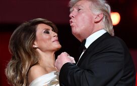 Donald Trump trai mulher com atriz de filmes para adultos